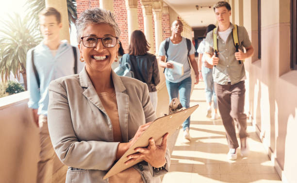 Senior Lecturer Jobs in UK for International Applicants